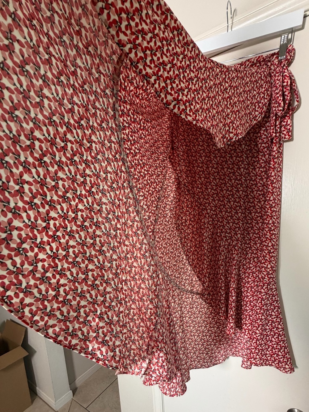 Max Studio Ditsy Floral RedWrap Midi Skirt Romantic Boho Size S - Picture 7 of 11